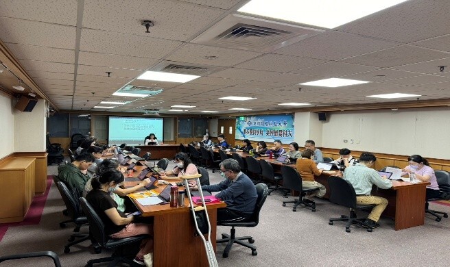 資通安全長召開資訊發展暨資訊安全委員會會議02